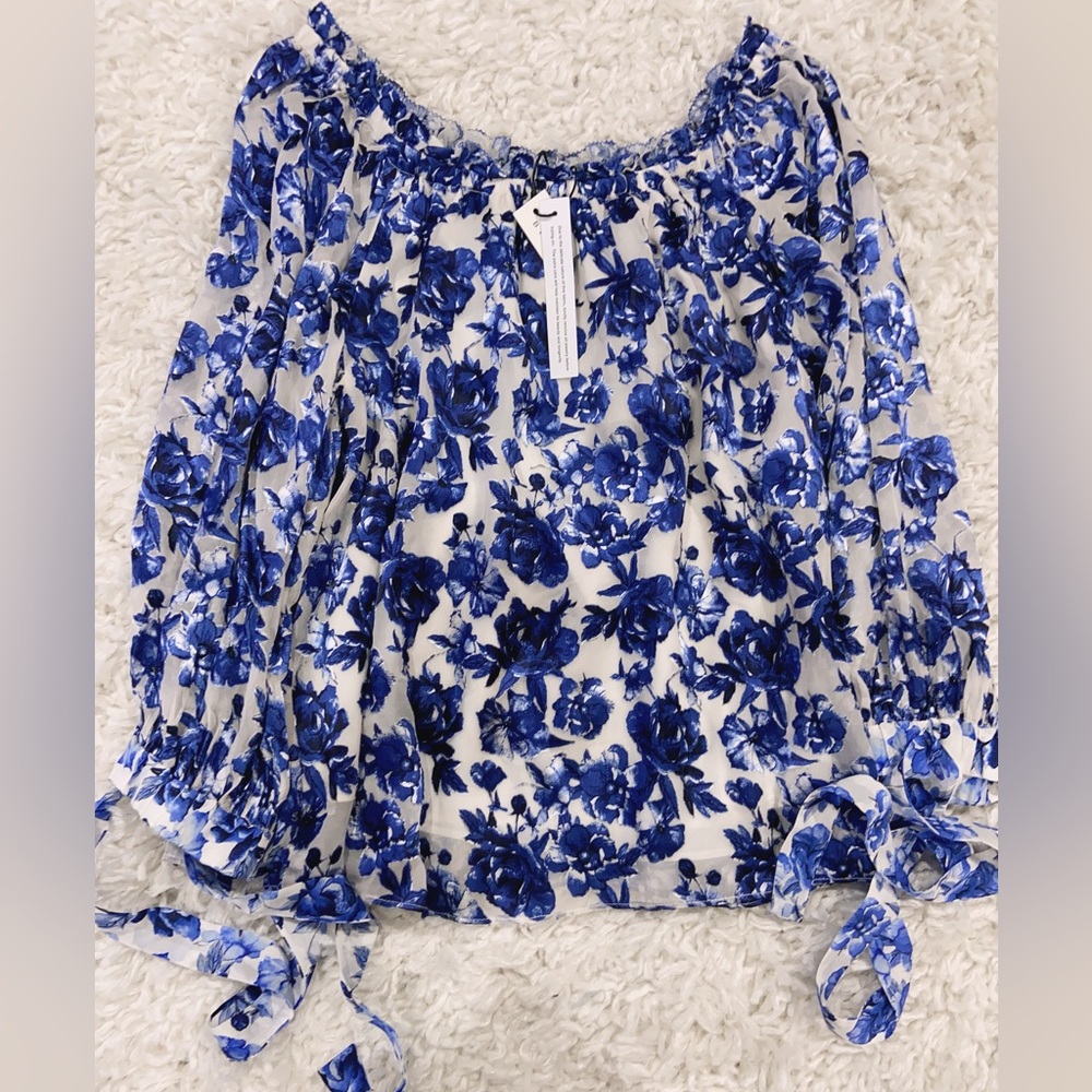 NWT Alice + Olivia Alta Floral Peasant-Sleeve Top Sz M